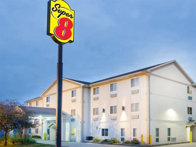 Burgundy Inn & Suites By Oyo El Paso Zewnętrze zdjęcie