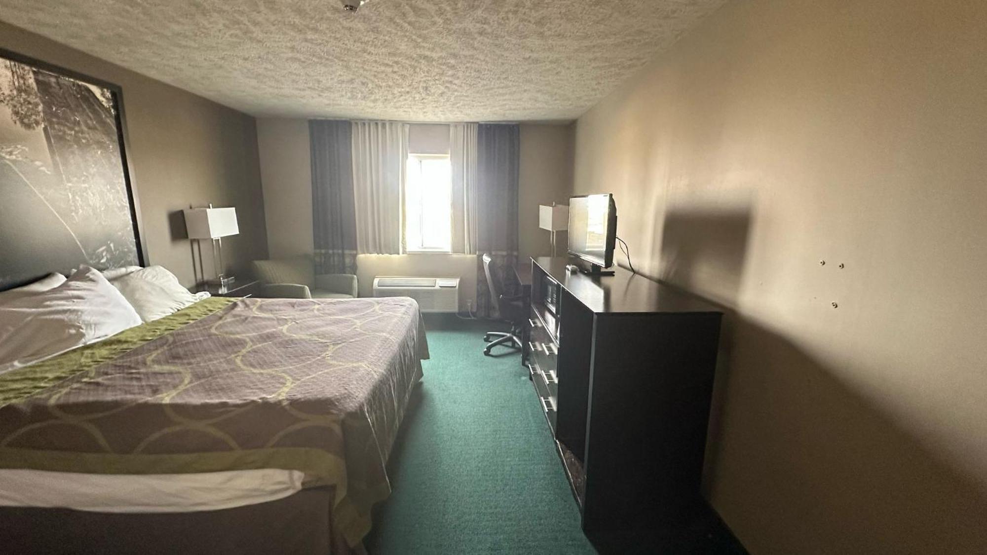 Burgundy Inn & Suites By Oyo El Paso Zewnętrze zdjęcie